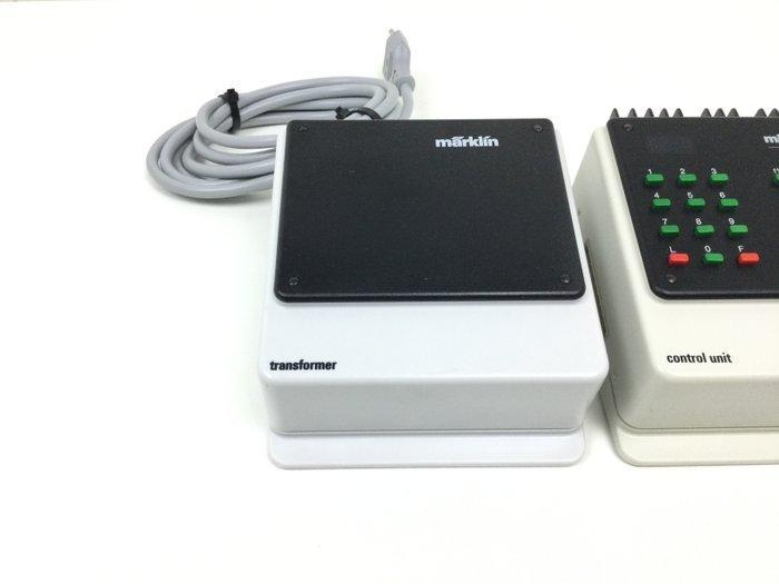 Märklin H0 - 6002/6021 - Digitale besturingseenheid (2) -, Hobby & Loisirs créatifs, Trains miniatures | HO