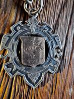 1899 Fully Hallmarked Masonic Albert Chain./ St. John’s West, Collections, Objets militaires | Général