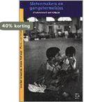 Slotenmakers en gangstermeisjes 9789053302392, Verzenden, Zo goed als nieuw, Evelien Groenink