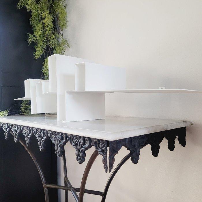 Studio Frederik Roije - Boekenkast - Storylines - Staal, Antiquités & Art, Antiquités | Meubles | Chaises & Canapés