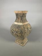 Chinois ancien, empire Han Terre cuite Hu Vase - 40 cm, Collections