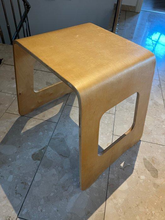IKEA - Lisa Norinder - Kruk (2) - Benjamin - Multiplex, Antiek en Kunst, Antiek | Meubels | Stoelen en Sofa's