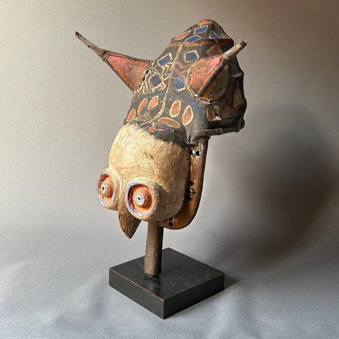 Máscara Yaka - Yaka - DR Congo, Antiquités & Art, Art | Art non-occidental