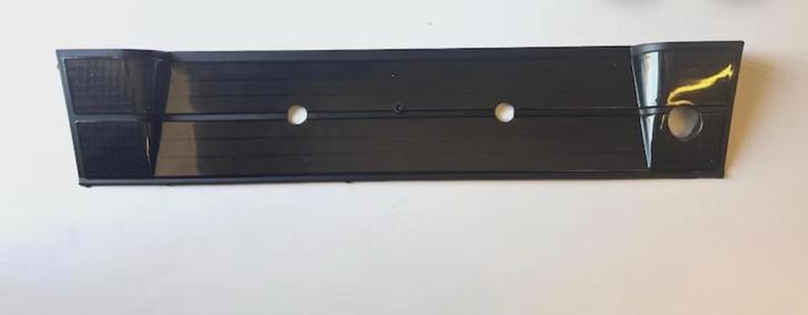 BMW E34 achter reflectorpaneel zwart – 1988-1995, Auto-onderdelen, Carrosserie, Nieuw, BMW, Achter, Ophalen of Verzenden