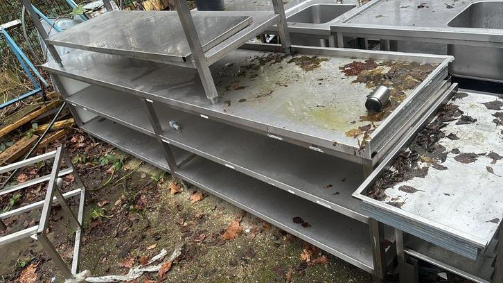 RVS tafel 315x70x90 bxdxh word schoongemaakt bij afhalen, Zakelijke goederen, Horeca | Keukenapparatuur, Ophalen of Verzenden