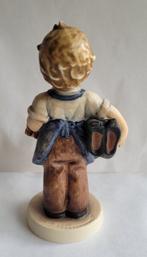 Beeldje - Hummel Goebel Schoenlapper - TMK5 - Porselein, Antiek en Kunst