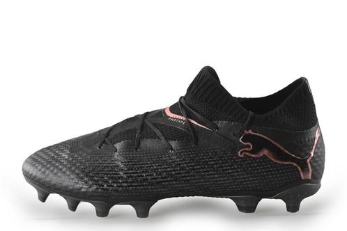 Puma Voetbalschoenen in maat 42 Zwart | 5% extra korting, Kleding | Heren, Schoenen, Zwart, Zo goed als nieuw, Verzenden