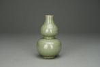 Double Gourd Vase - Porselein - Longquan celadon - China -, Antiek en Kunst