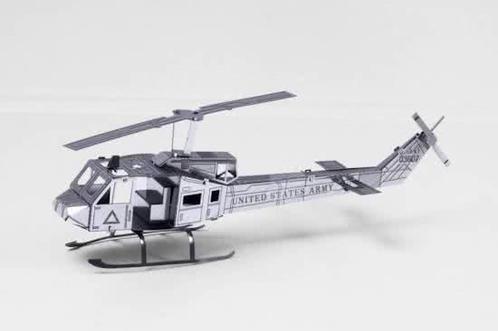 Metal earth Helikopter UH-1 Huey - 3D puzzel op Overig, Hobby & Loisirs créatifs, Sport cérébral & Puzzles, Envoi