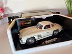 Bburago 1:18 - Modelauto - Mercedes Benz 300 SL, Nieuw