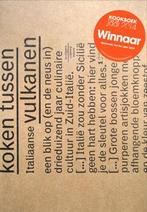 Koken tussen Italiaanse vulkanen 9789081764827 Ko Sliggers, Boeken, Verzenden, Zo goed als nieuw, Ko Sliggers