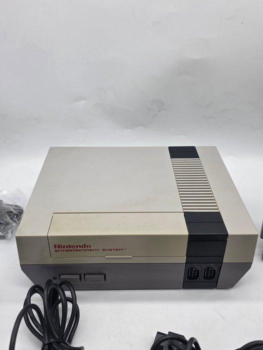 Nintendo - Nes - 8bit 1985 - PAL - Including Original Mario, Games en Spelcomputers, Spelcomputers | Overige Accessoires