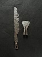 Viking periode IJzer Krijger bewapening, zwaard en bijl