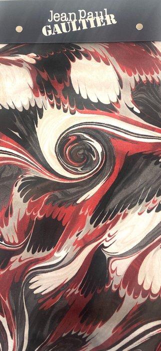 Jean-Paul Gaultier Nieuwe set van twee - Kussen, Antiek en Kunst, Antiek | Tapijten, Tafelkleden en Textiel