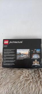 Lego Set - 21024 - Architecture - Louvre, Nieuw