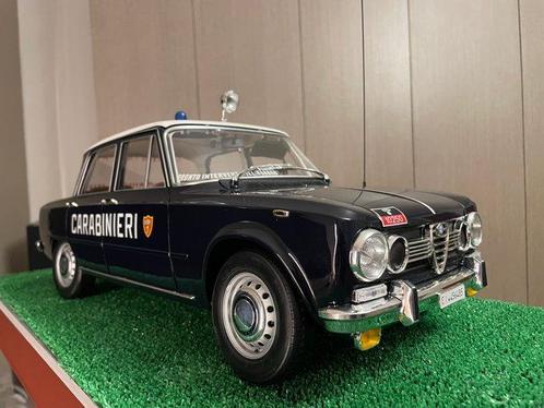 Hachette 1:8 - Modelauto - Alfa Romeo Super Carabinieri, Hobby en Vrije tijd, Modelauto's | 1:5 tot 1:12