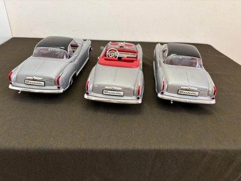 Revell 1:18 - Voiture miniature (3) - Borgward Isabella -, Hobby en Vrije tijd, Modelauto's | 1:5 tot 1:12