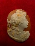 Pas de métal Camée - reproduction dun objet ancien (Sans