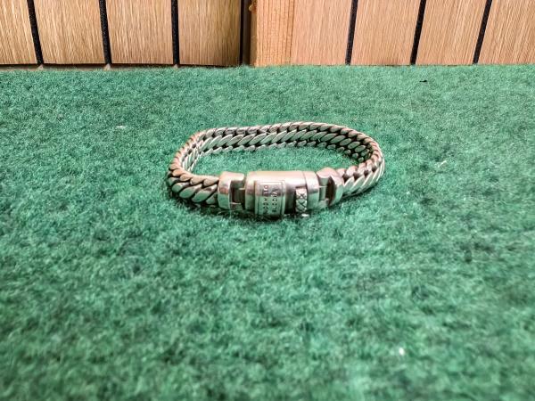Veiling - Buddha to Buddha Armband Ben Zilver, Handtassen en Accessoires, Armbanden, Gebruikt