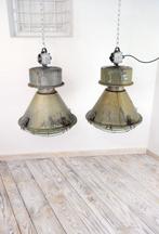 Mesko - Plafondlamp - Metaal - Twee Poolse industriële, Antiek en Kunst