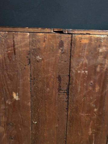 Table de chevet - Bois beschikbaar voor biedingen