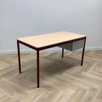 Eromes lerarentafel met persoonlijke lade, (hxbxd) 77x140x70, Gebruikt, Bureau