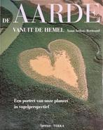 De Aarde Vanuit De Hemel 9789062559343, Gelezen, Yann Arthus-Bertrand, Pascal Cornet, Verzenden