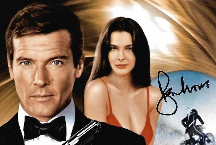 Roger Moore and Carole Bouquet - Autographed Photo James, Verzamelen, Film en Tv