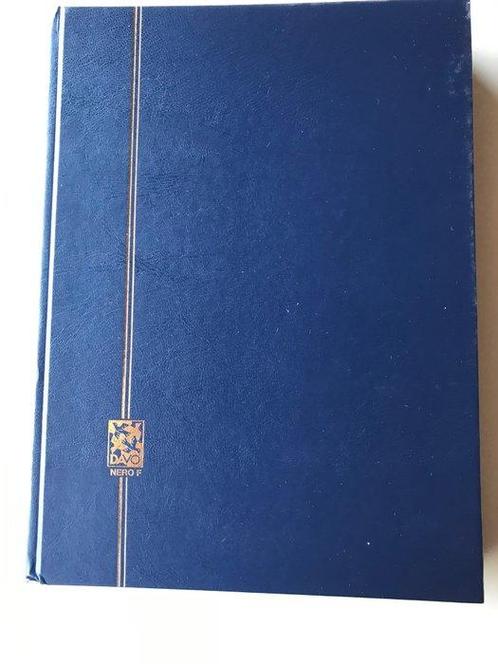 Nederland 1933/2001 - verzameling in twee Davo albums. Een, Postzegels en Munten, Postzegels | Nederland