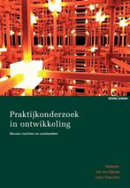 Praktijkonderzoek in ontwikkeling 9789462363854, Boeken, Verzenden, Gelezen