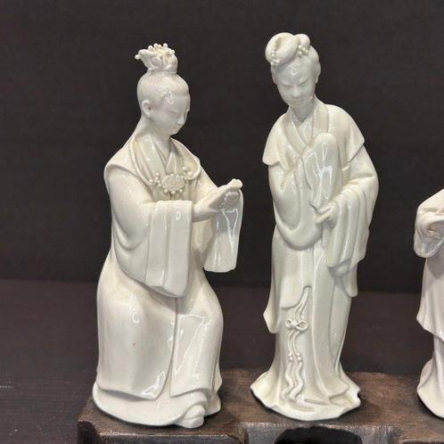 Figuur - Porselein - China (Zonder Minimumprijs), Antiek en Kunst, Antiek | Overige Antiek