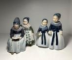 Royal Copenhagen - Figurine - Pair of Amager ladies #1395, Antiek en Kunst