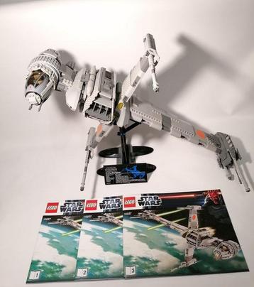 Lego Set - 10227 - Star Wars - B-wing Starfighter - UCS