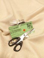 Club House Italia – Matericità e luce in un tessuto