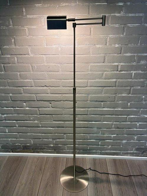 Lucide - Staande lamp - Metaal - Zwenkarm, Antiek en Kunst, Kunst | Designobjecten