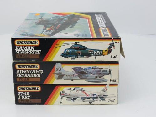 Schaal 1:48 MATCHBOX Set of 3 North American FJ-4B Fury,..., Hobby en Vrije tijd, Modelbouw | Vliegtuigen en Helikopters, Gebruikt
