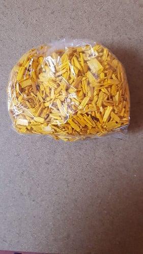 Houtsnippers Geel ca. 200 gr, Huis en Inrichting, Woonaccessoires | Kunstplanten en Kunstbloemen, Nieuw