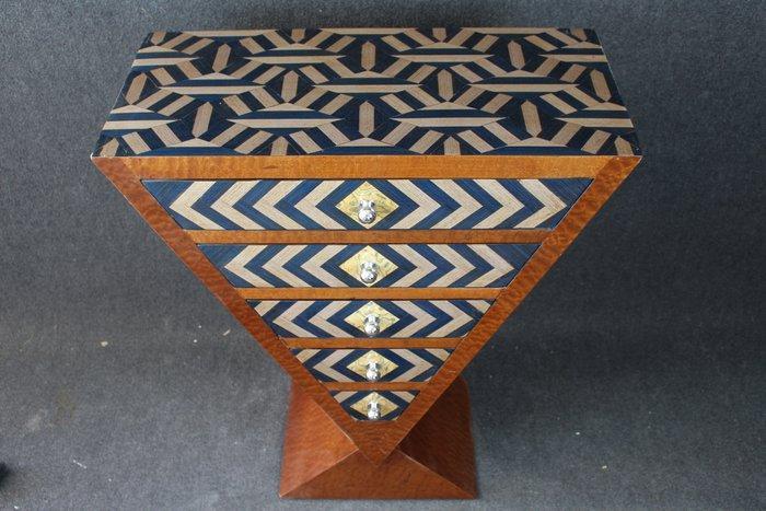 Ladekast - Hout - Fijn ingelegde commode met gekleurde, Antiek en Kunst, Kunst | Designobjecten