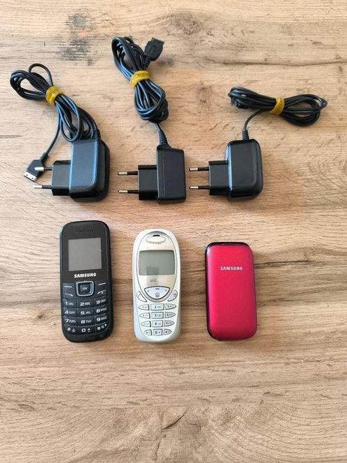 Samsung, Siemens GT-E1200i GT-E1190 C55 - Mobiele telefoon, Games en Spelcomputers, Spelcomputers | Overige Accessoires