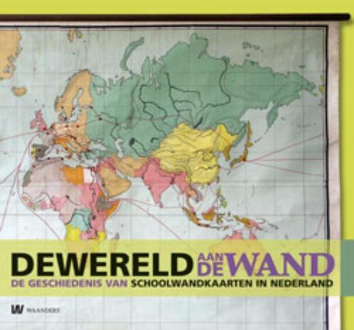 De wereld aan de wand 9789040077128 Lucie Holl, Boeken, Hobby en Vrije tijd, Gelezen, Verzenden