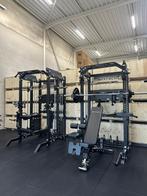 Smith machine en power racks testen? Kom langs in onze depot, Nieuw, Ophalen of Verzenden, Metaal, Krachtstation