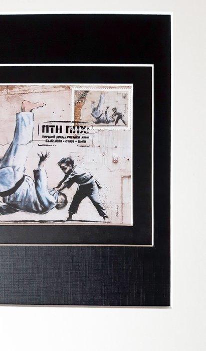 Banksy (1974) - FCK PTN Banksy framed - Maximum card FDC, Antiek en Kunst, Kunst | Designobjecten