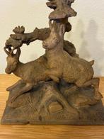 Figure - Antike Figur mit Gämsen - Bois
