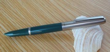 Parker - 21 Mark I Special Green with Lustraloy cap CT F
