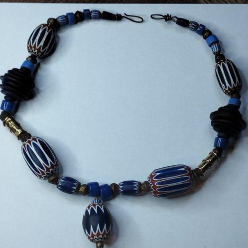 collier - Perles de Murano à Chevrons,verre,bois,laiton, Antiquités & Art, Antiquités | Verre & Cristal