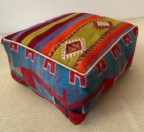 Kelim Poef - Kelim - 48 cm - 48 cm, Antiek en Kunst, Kunst | Designobjecten