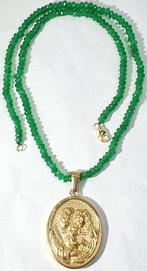 Médaille Sainte Famille et Collier dÉmeraude - Fermoir en