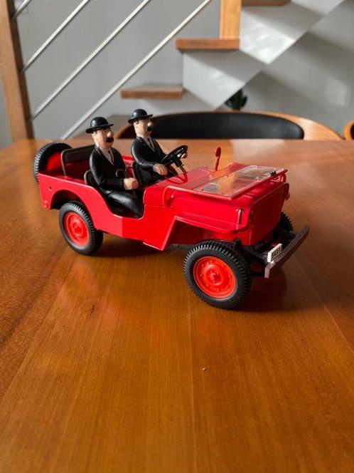 Tintin - 1 - les Dupont en Jeep rouge Willys MB 1943. - 1994, Boeken, Strips | Comics