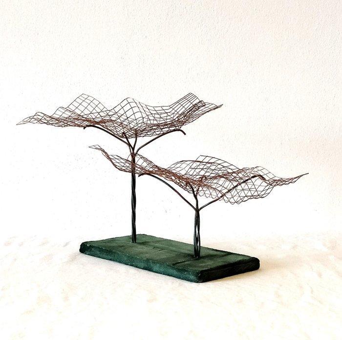 Roberto Dagnino - Centre de table - ciment, Antiquités & Art, Art | Objets design