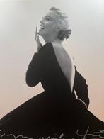 Bert Stern (1929-2013) - Marilyn Monroe laughing in the Dior, Antiek en Kunst